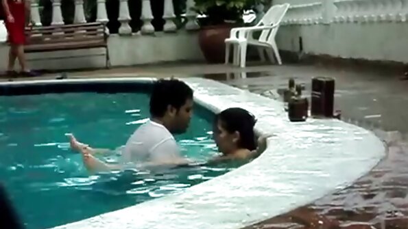 Ebony babe කියන්නේ නියම කුකුළෙක්