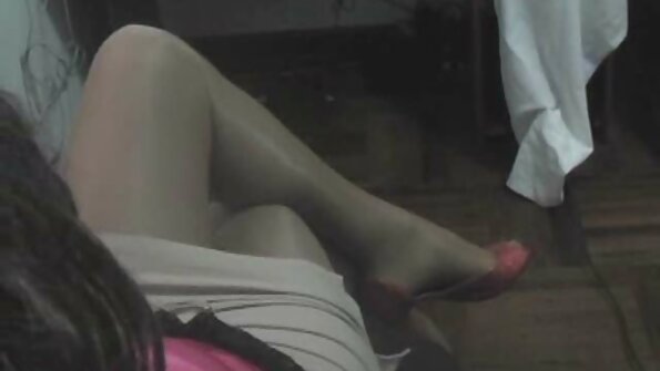 ඈන් අමාරි එයාගේ කොකෝවා පුකේ ලෙවකලා හොඳට කෙලෙව්වා