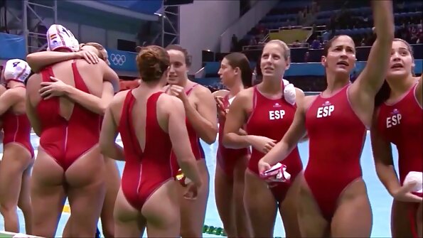 BDSM හි Little Lilly Ligotage විනෝදය