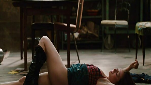 සරාගී බබා ඇගේ මෝටර් රථයේ ගැටී ඇත