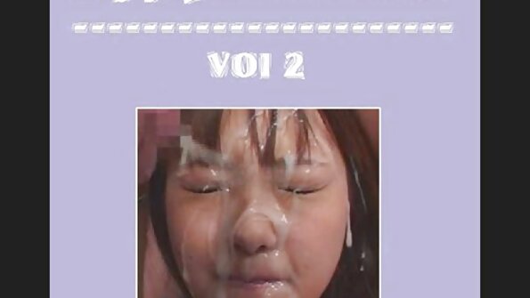 Molly Mae සහ Kyler Quinn ඇඳේ ලෙවකමින් හා ඇඹරෙමින් සිටිති