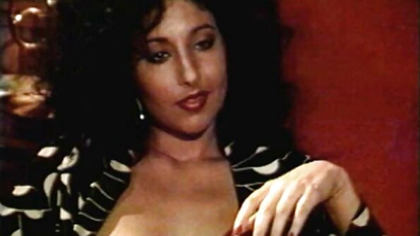 හුරතල් බබා පුකේ ලෙවකනවා